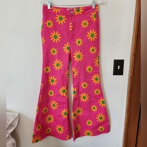 We The Free pink ultra flare flower print high rise cropped jeans size 28